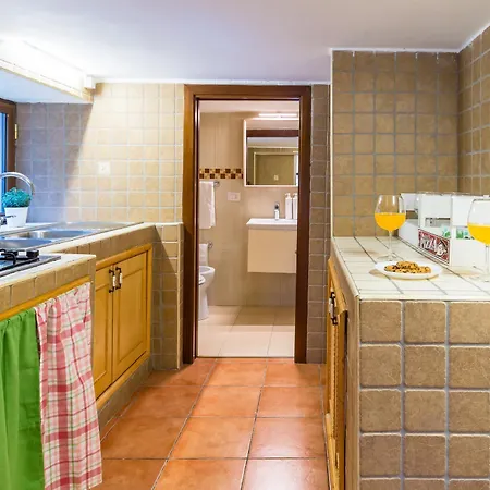 Apartment Casina Nel Centro Storico By Wonderful Italy