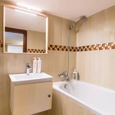Apartment Casina Nel Centro Storico By Wonderful Italy